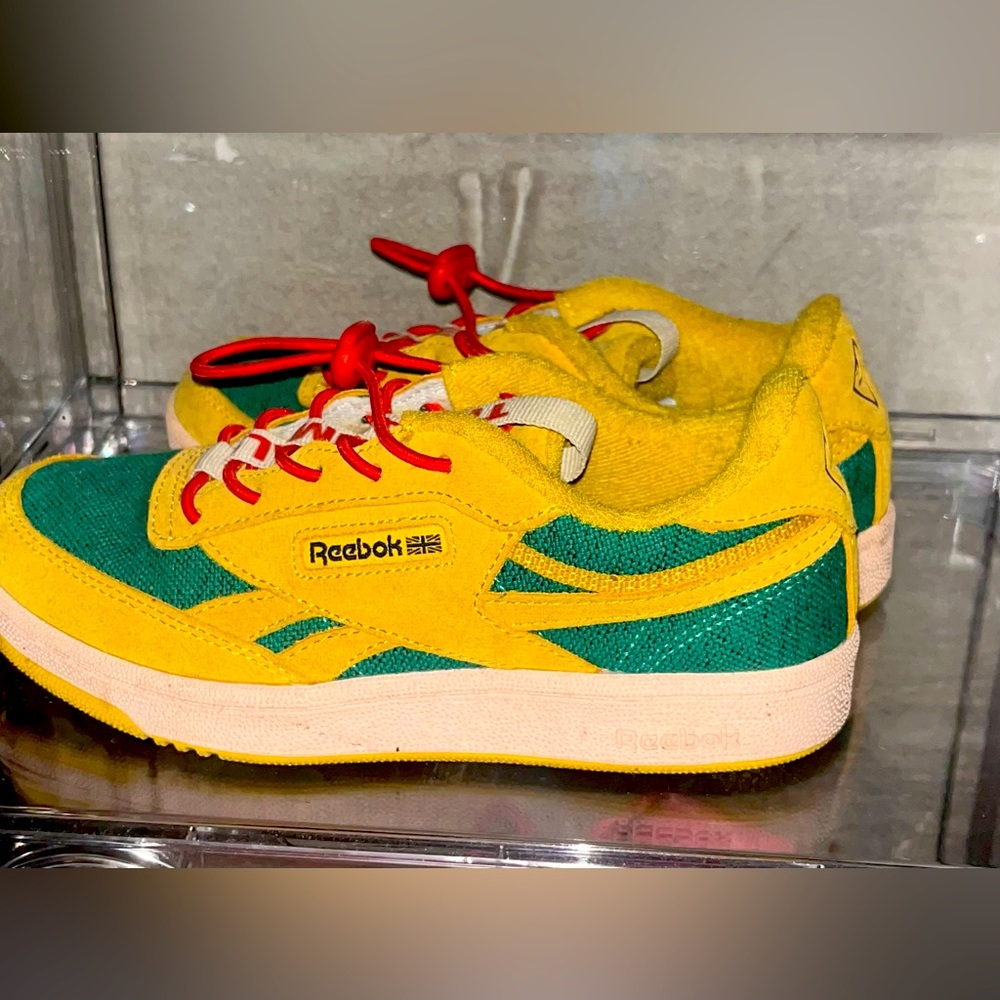 Kids Reebok Sneakers